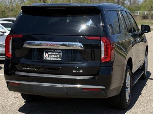 2022 GMC Yukon SLT