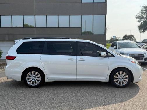 2015 Toyota Sienna Limited