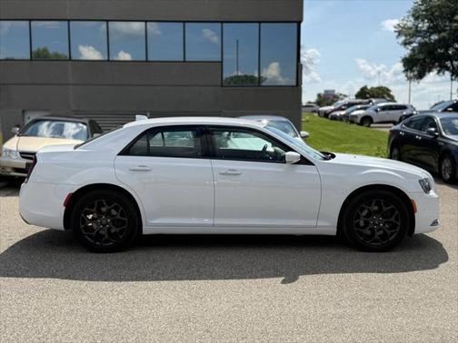 2020 Chrysler 300 S