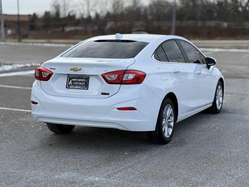 2019 Chevrolet Cruze LT