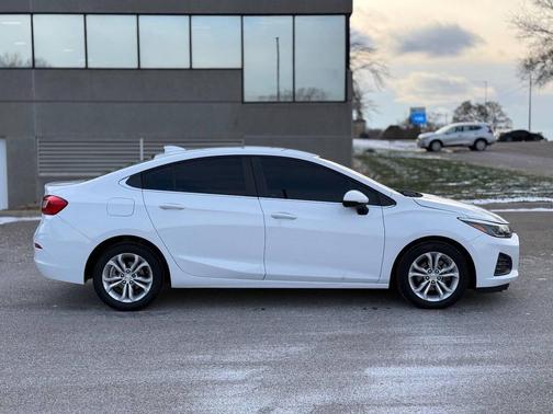 2019 Chevrolet Cruze LT