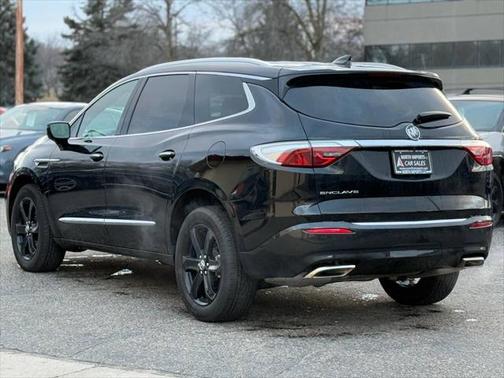2024 Buick Enclave Essence AWD