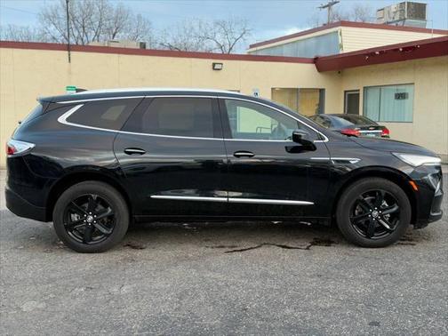 2024 Buick Enclave Essence AWD