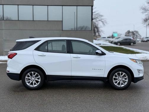 2018 Chevrolet Equinox LS