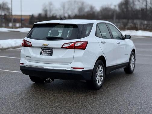 2018 Chevrolet Equinox LS
