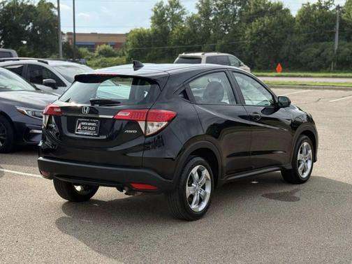 2022 Honda HR-V LX