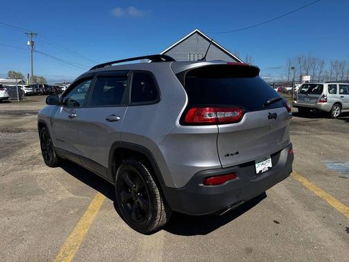 Billet Silver Metallic Clearcoat 2018 Jeep Cherokee Latitude