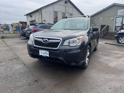2014 Subaru Forester 2.5i