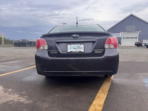 2014 Subaru Impreza 2.0i