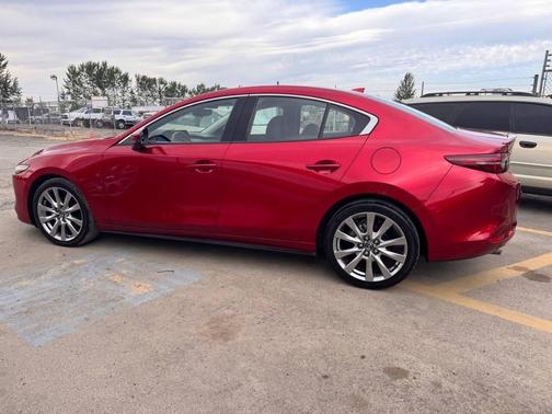 2021 Mazda Mazda3 FWD w/Premium Package