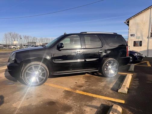 2007 GMC Yukon Denali
