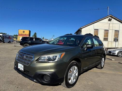 Wilderness Green Metallic 2016 Subaru Outback 2.5i