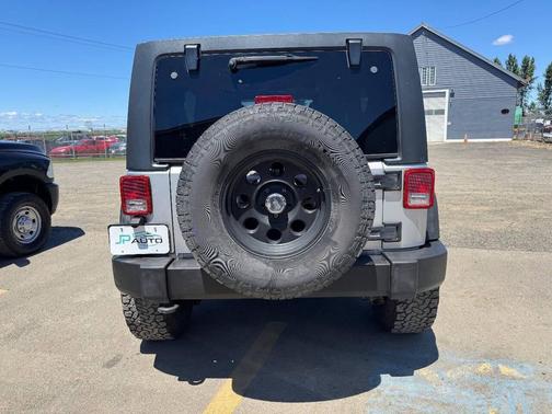 2012 Jeep Wrangler Unlimited Sport