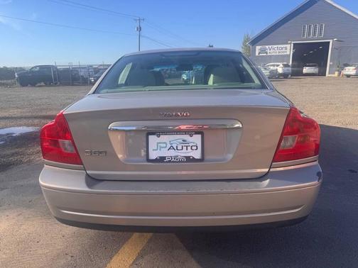 2004 Volvo S80 2.9