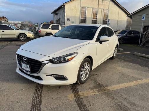 2017 Mazda Mazda3 Sport