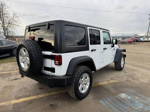 2017 Jeep Wrangler Unlimited Sport