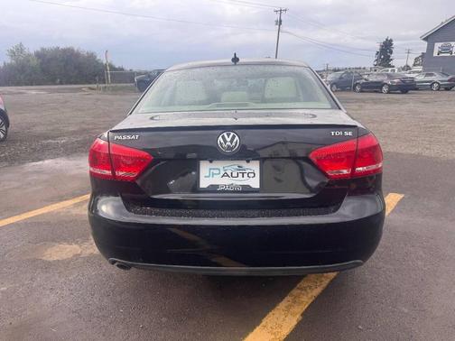 2014 Volkswagen Passat 2.0L TDI DSG SE w/Sunroof