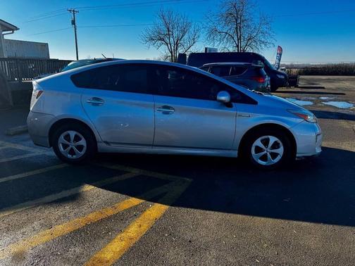 2013 Toyota Prius Three