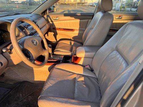 2002 Toyota Camry XLE V6