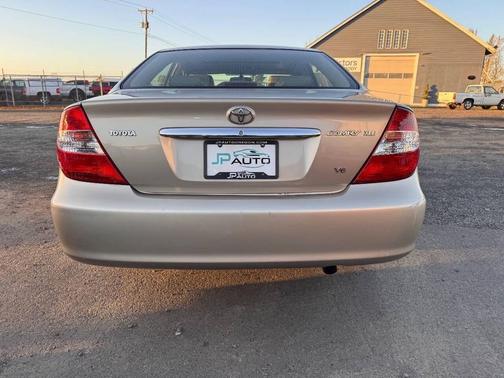 2002 Toyota Camry XLE V6