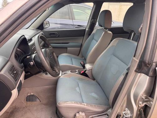 2005 Subaru Forester 2.5 X