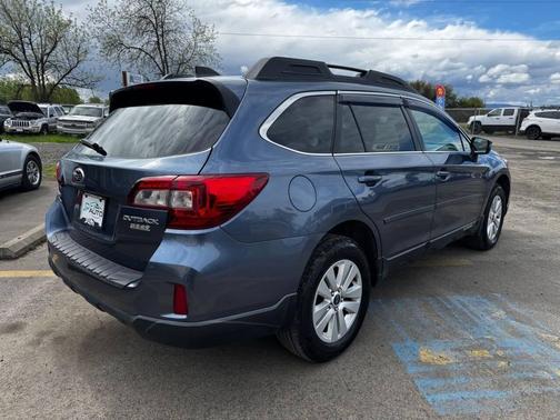 Twilight Blue Metallic 2017 Subaru Outback 2.5i Premium