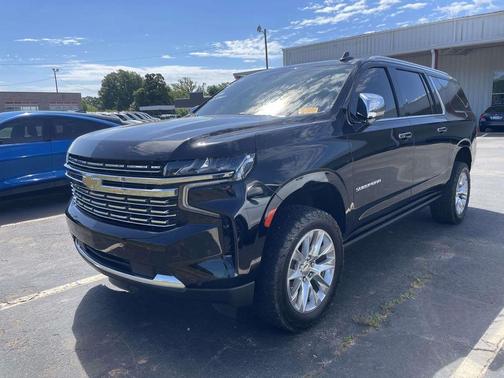 Black 2023 Chevrolet Suburban Premier