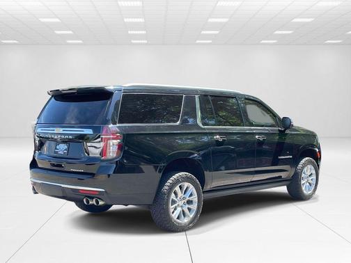 Black 2023 Chevrolet Suburban Premier