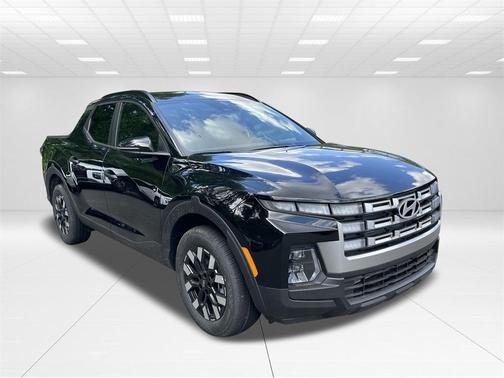 2025 Hyundai SANTA CRUZ SEL Activity