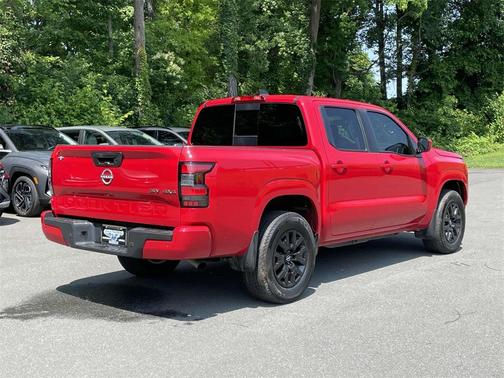 2023 Nissan Frontier SV