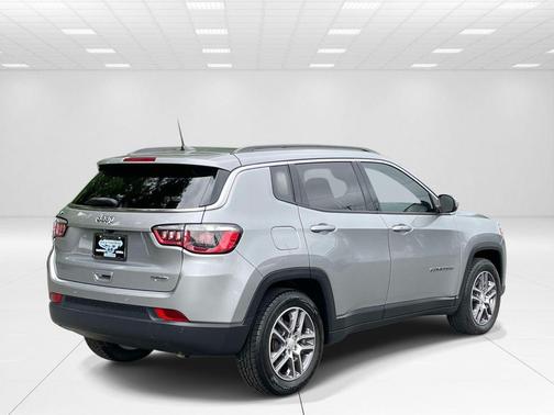 Billet Silver Metallic Clearcoat 2020 Jeep Compass Latitude