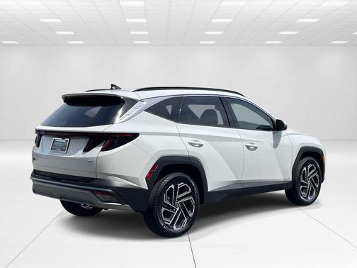 White Pearl 2026 Hyundai TUCSON Limited