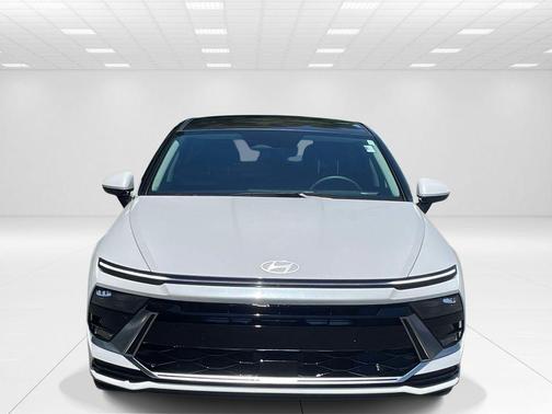 White 2024 Hyundai SONATA SEL
