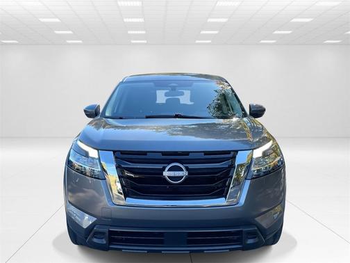 2022 Nissan Pathfinder S