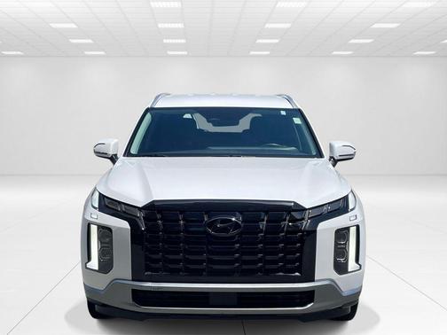 White 2023 Hyundai PALISADE SEL