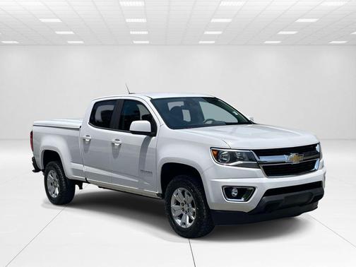 Summit White 2019 Chevrolet Colorado LT