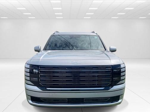 Silver Metallic 2026 Hyundai PALISADE Calligraphy