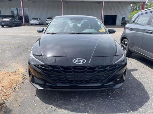 Phantom Black 2022 Hyundai ELANTRA HEV Blue