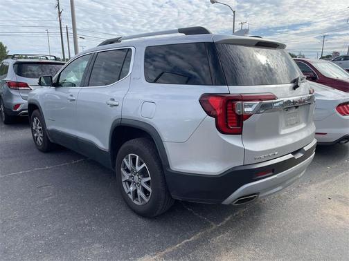 2020 GMC Acadia SLT
