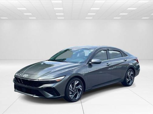 Gray 2025 Hyundai ELANTRA Limited