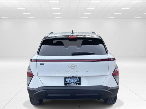 White 2026 Hyundai KONA SEL Sport
