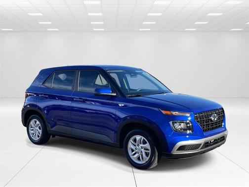 2025 Hyundai VENUE SE
