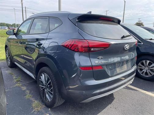2021 Hyundai TUCSON SEL