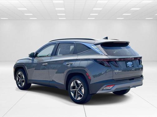 Gray 2026 Hyundai TUCSON SEL Premium