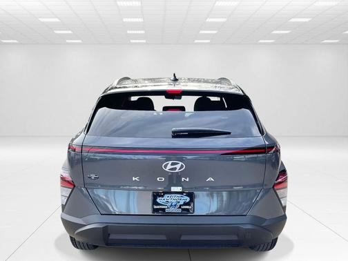 Gray Pearl 2026 Hyundai KONA SEL Sport