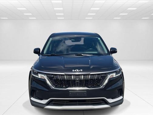 2022 Kia Carnival LXS