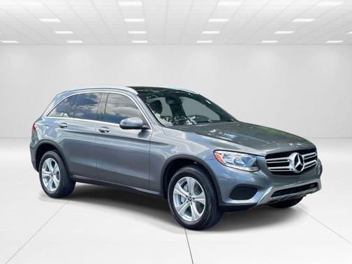 Selenite Gray Metallic 2018 Mercedes-Benz GLC 300 Base