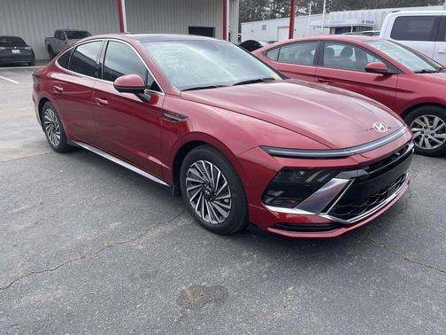 2024 Hyundai SONATA Hybrid Limited