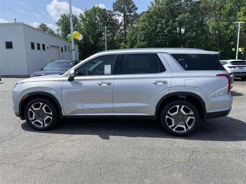 2025 Hyundai PALISADE SEL Premium