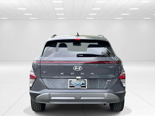 Gray Pearl 2026 Hyundai KONA SEL Premium